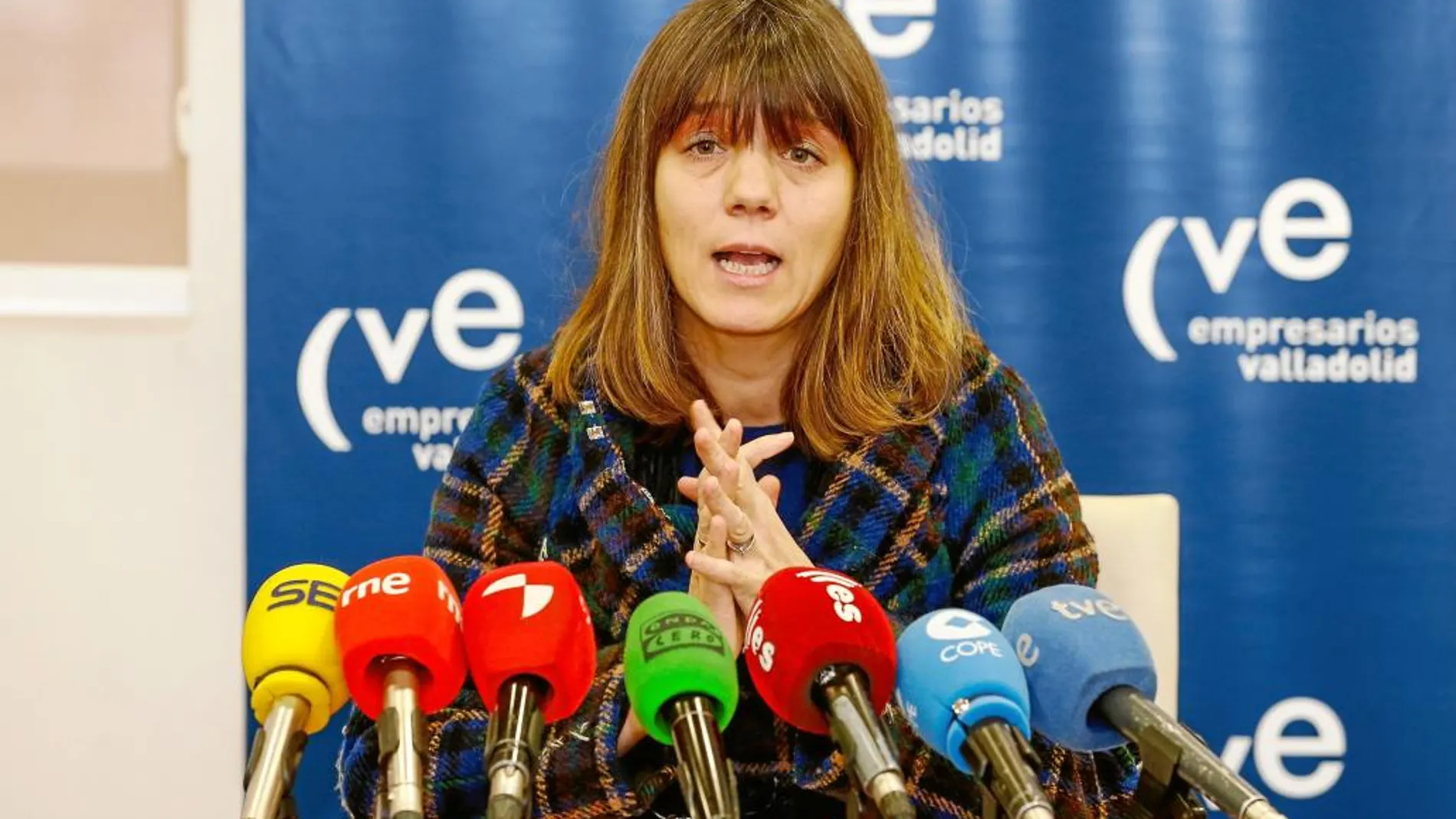 La presidenta de la Confederación Vallisoletana de Empresarios, Ángela de Miguel, haciendo balance de 2016.