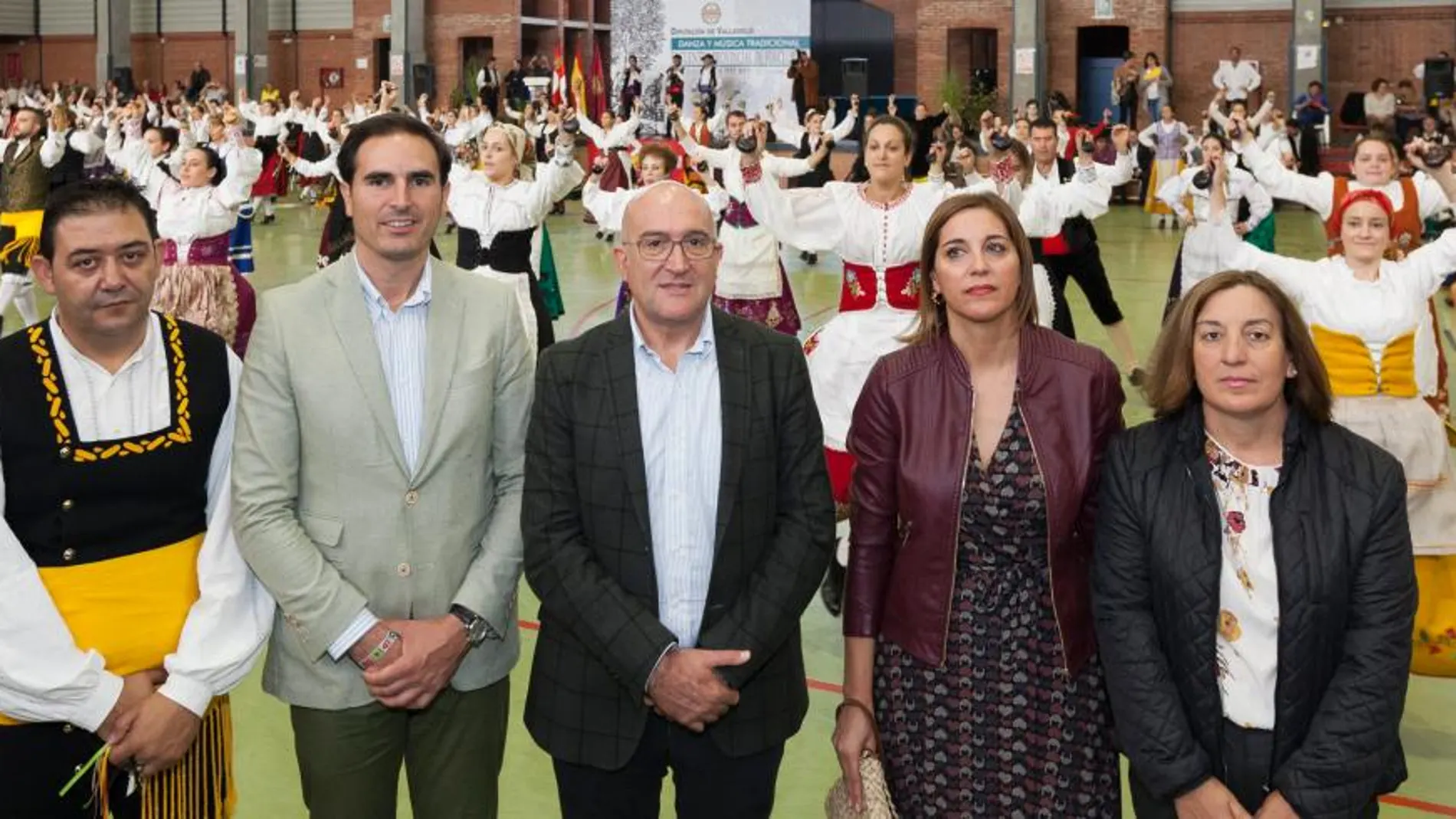 El presidente de la Diputación de Valladolid, Jesús Julio Carnero, inaugura el Encuentro