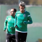 Coentrao vuelve a enfrentarse al Barça, ahora con la camiseta del Sporting s jugadores del Barça en el entrenamiento de ayer en Lisboa