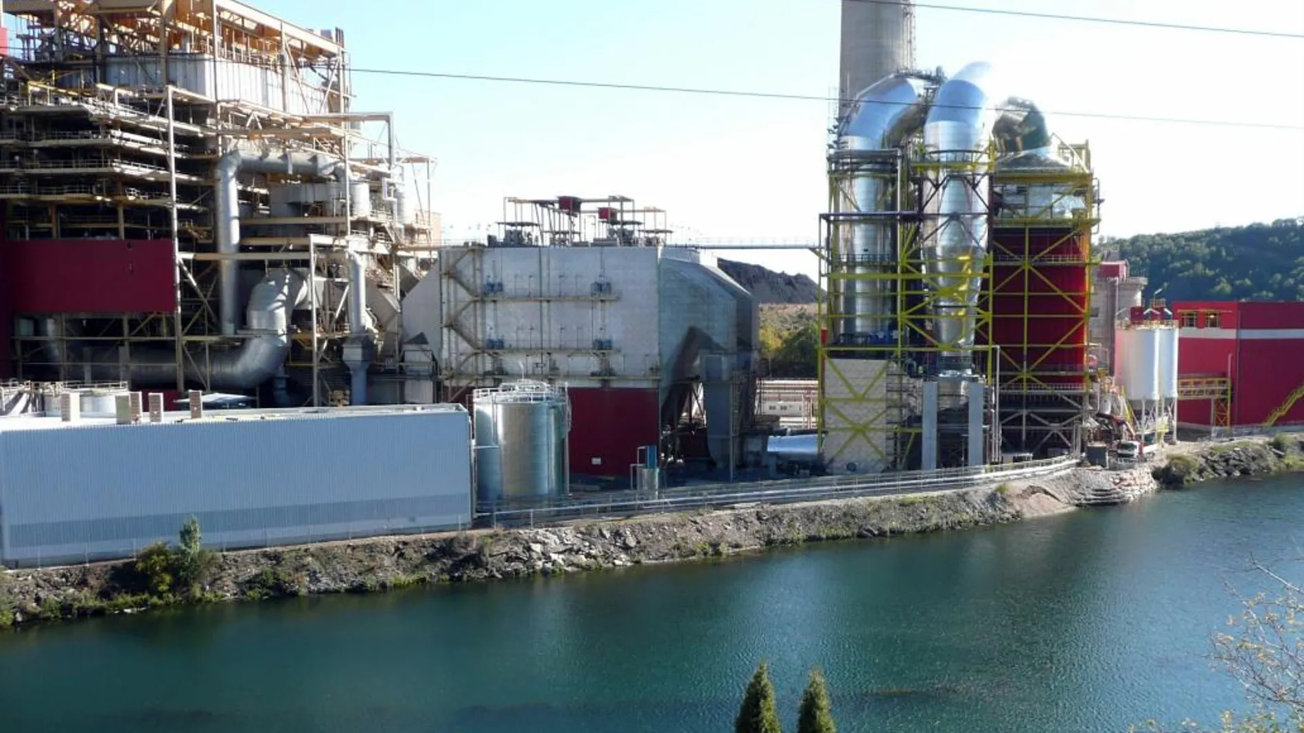 Central térmica que tiene Iberdrola en la localidad palentina de Velilla del Río Carrión