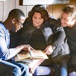 Sterling K. Brown, Chrissy Metz y Justin Harley, protagonistas de la serie