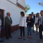 La secretaria general del PSOE-A, Susana Díaz, ayer en el municipio sevillano de El Palmar de Troya / Foto: EP