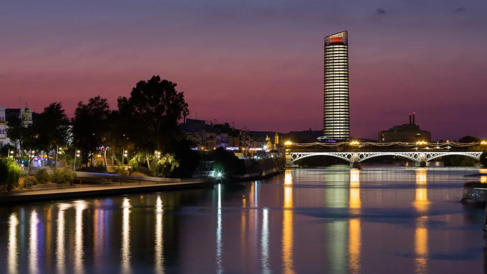 Conoce el Eurostars Torre Sevilla 5 estrellas