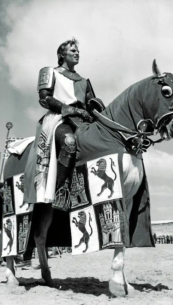Charlton Heston, como Rodrigo Díaz de Vivar en «El Cid», película que rodó Anthony Mann en España en 1961 y en la que compartió cartel con Sofia Loren, como Jimena
