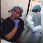 Una cirujana canta y baila mientras opera a un paciente y lo deja en muerte cerebral