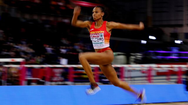 Ana Peleteiro vence al dolor y gana el oro en triple en el Europeo "indoor"