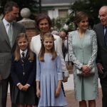 La Familia Real en la comunión de la Infanta Sofía el pasado año/J. Fdez.-Largo