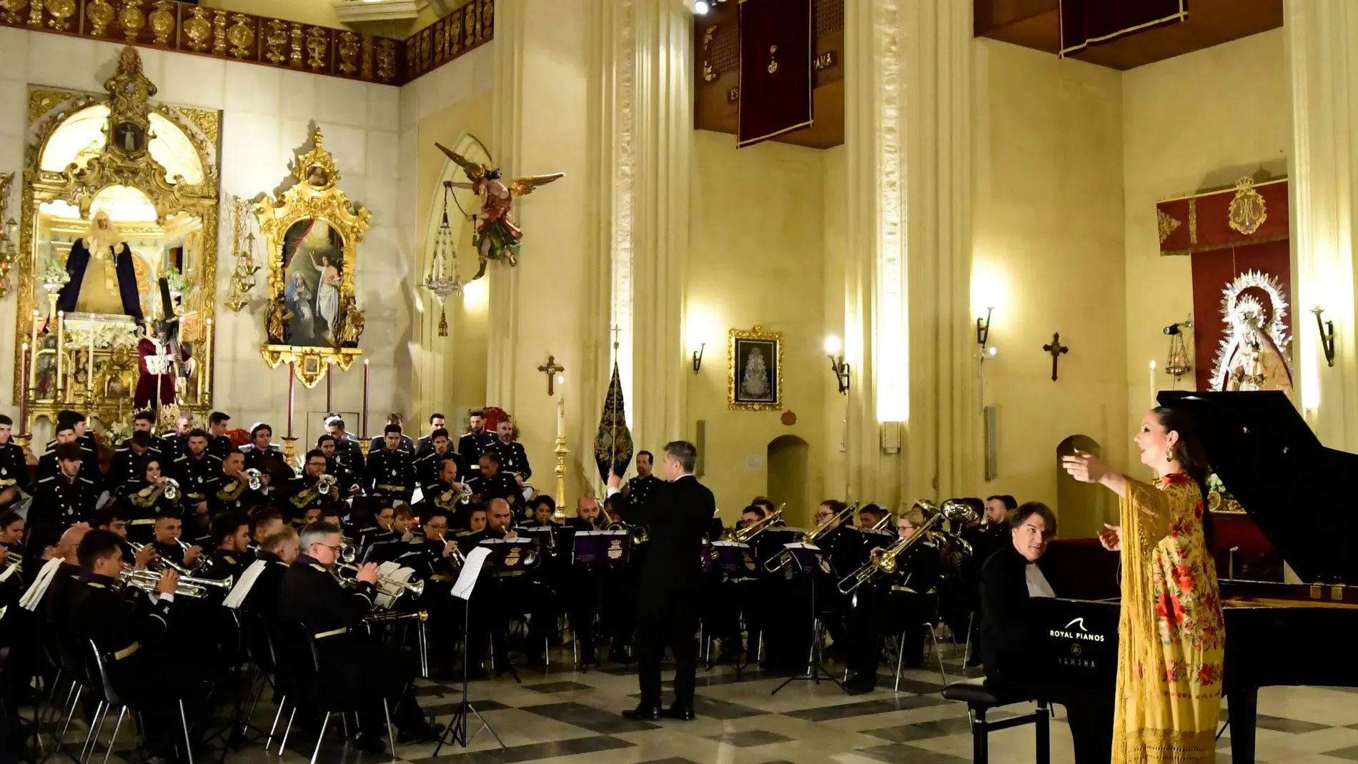 Grabación del videoclip de «Orobroy» en el santuario de los Gitanos de Sevilla / Foto: Ke-Imagen