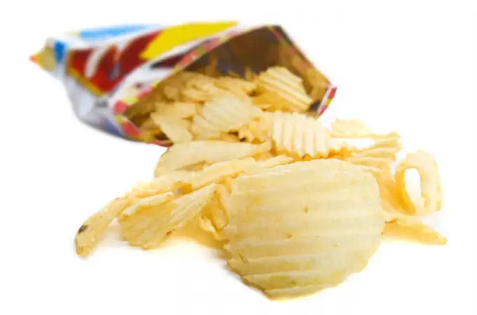 Los dos únicos snacks de supermercado que son saludables, según la OCU