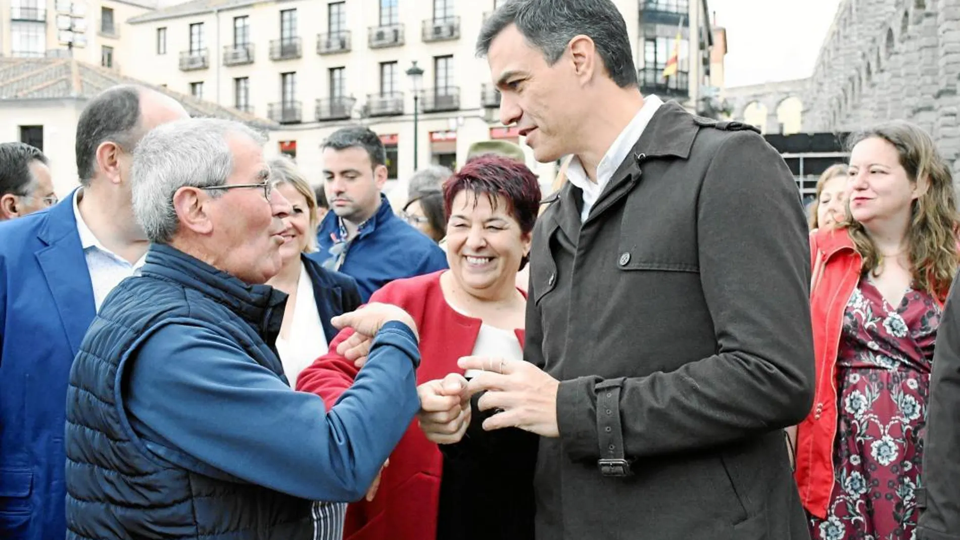 Una encuesta interna del PSOE desmonta el sorpasso de C´s