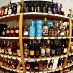 Bebidas alcohólicas en una tienda de Suiza, en una imagen de archivo