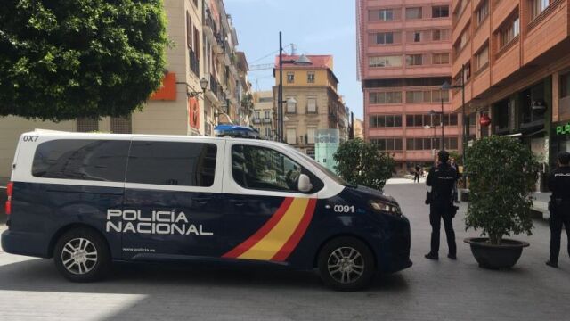 Detenidos cuatro traficantes en Águilas con más de 200 kilos de droga