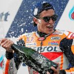 A rueda: Rossi, Doohan y ... Márquez