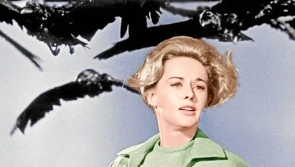 Tippi Hedren, protagonista de la película &quot;Los pájaros&quot;, sufrió el matrato psicológico y fiísico de Alfred Hitchcock