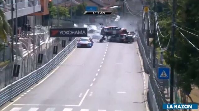 Accidentada carrera en Portugal durante el World Touring Car Cup