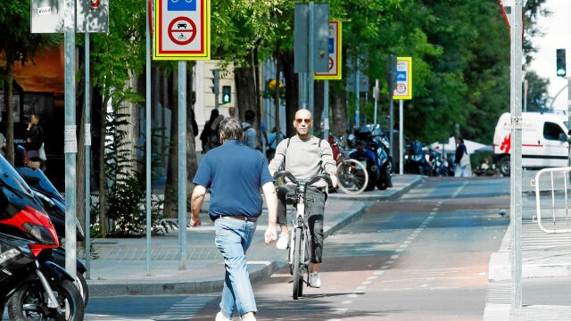 Por el carril de Santa Engracia circularon, en los dos primeros meses del año, un total de 82.266 ciclistas. Foto: Javier Fdez.-Largo