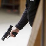 Un mosso se suicida mientras custodiaba a un preso en un hospital