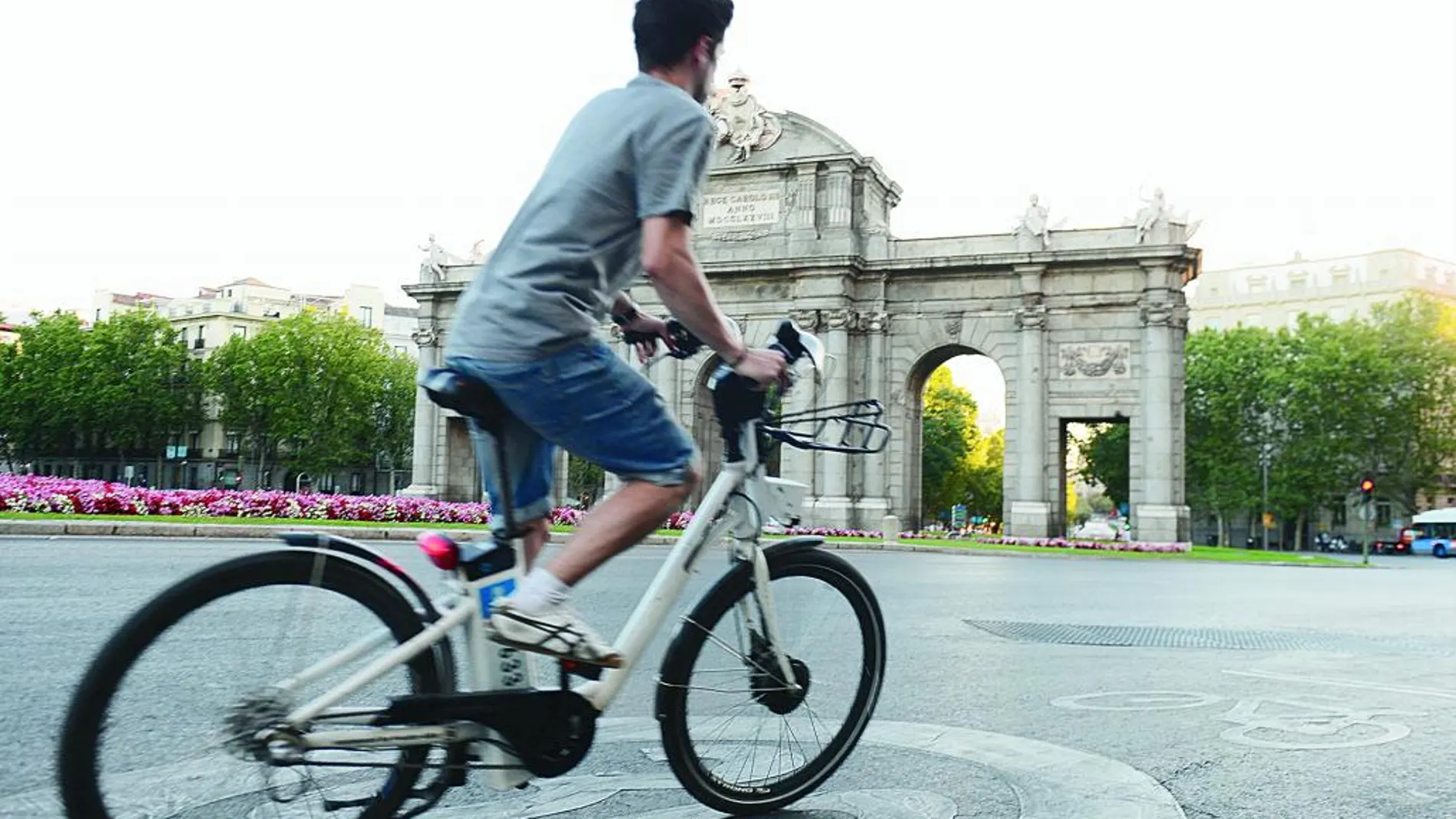 Ciclocarril de la Puerta de Alcalá