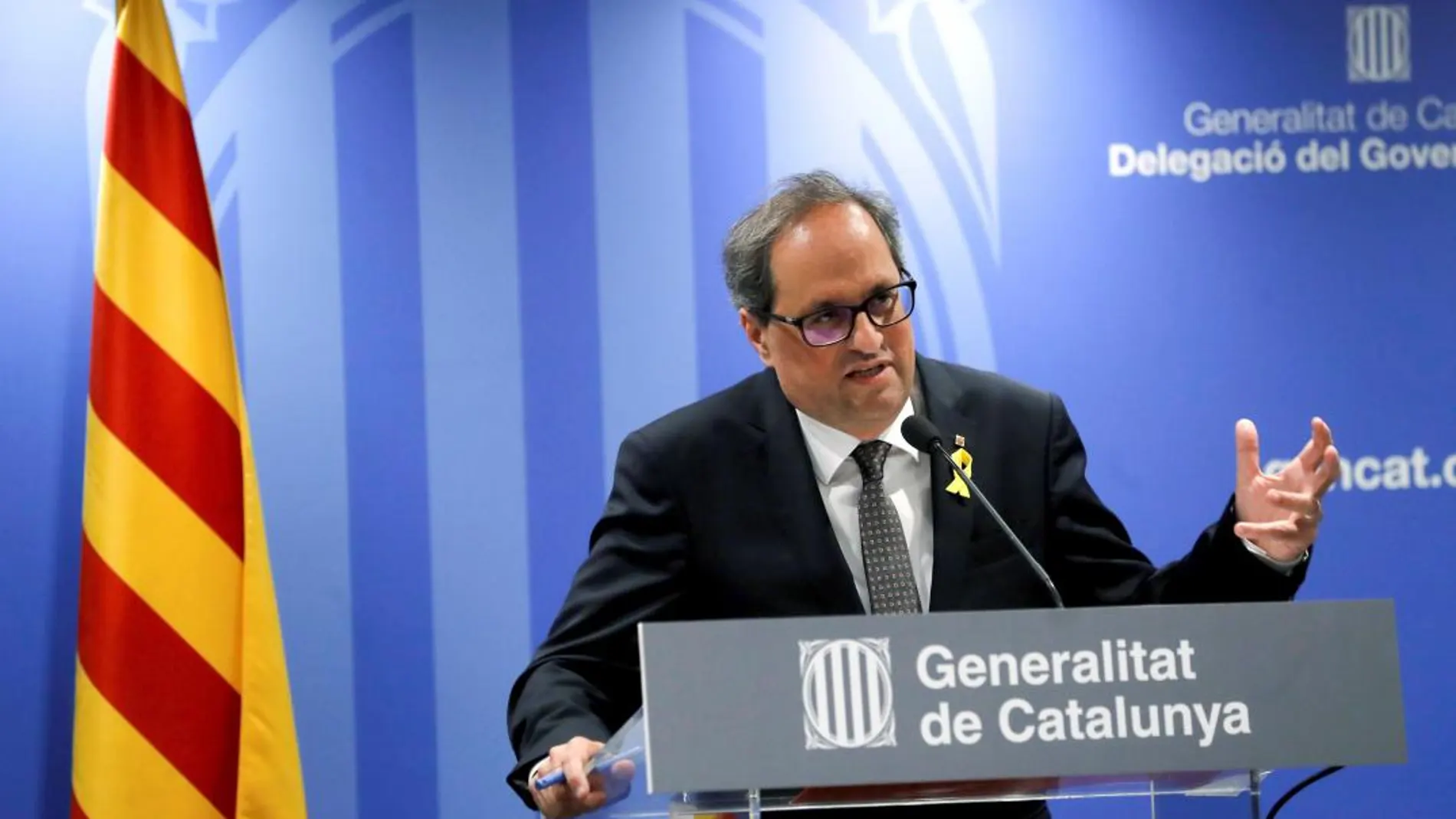 El presidente de la Generalitat de Catalunya, Quim Torra, durante su comparecencia ante los medios de comunicación en la librería Blanquerna de Madrid. EFE/Juan Carlos Hidalgo