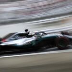 Hamilton aprovecha el error de Ferrari