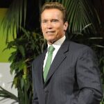 Arnold Schwarzenegger se recupera tras operación de corazón de urgencia