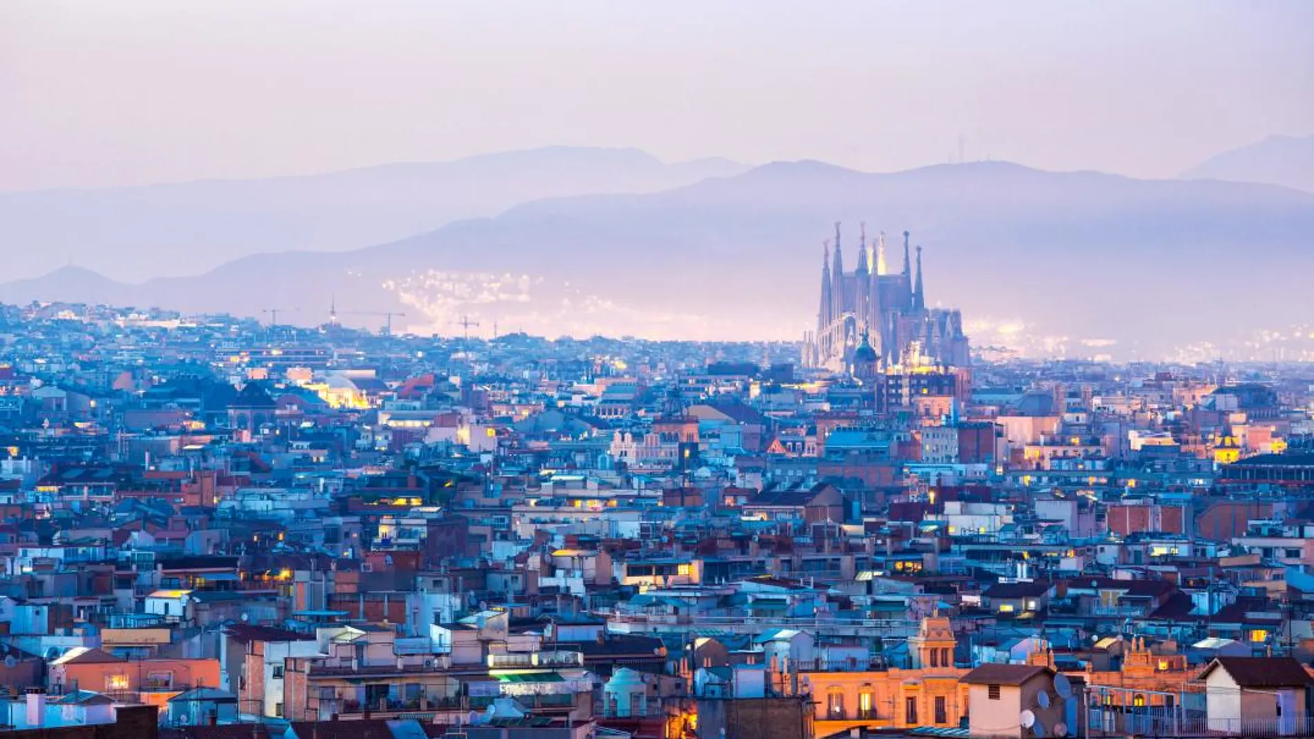 La CNN recomienda a los turistas no visitar Barcelona en 2018