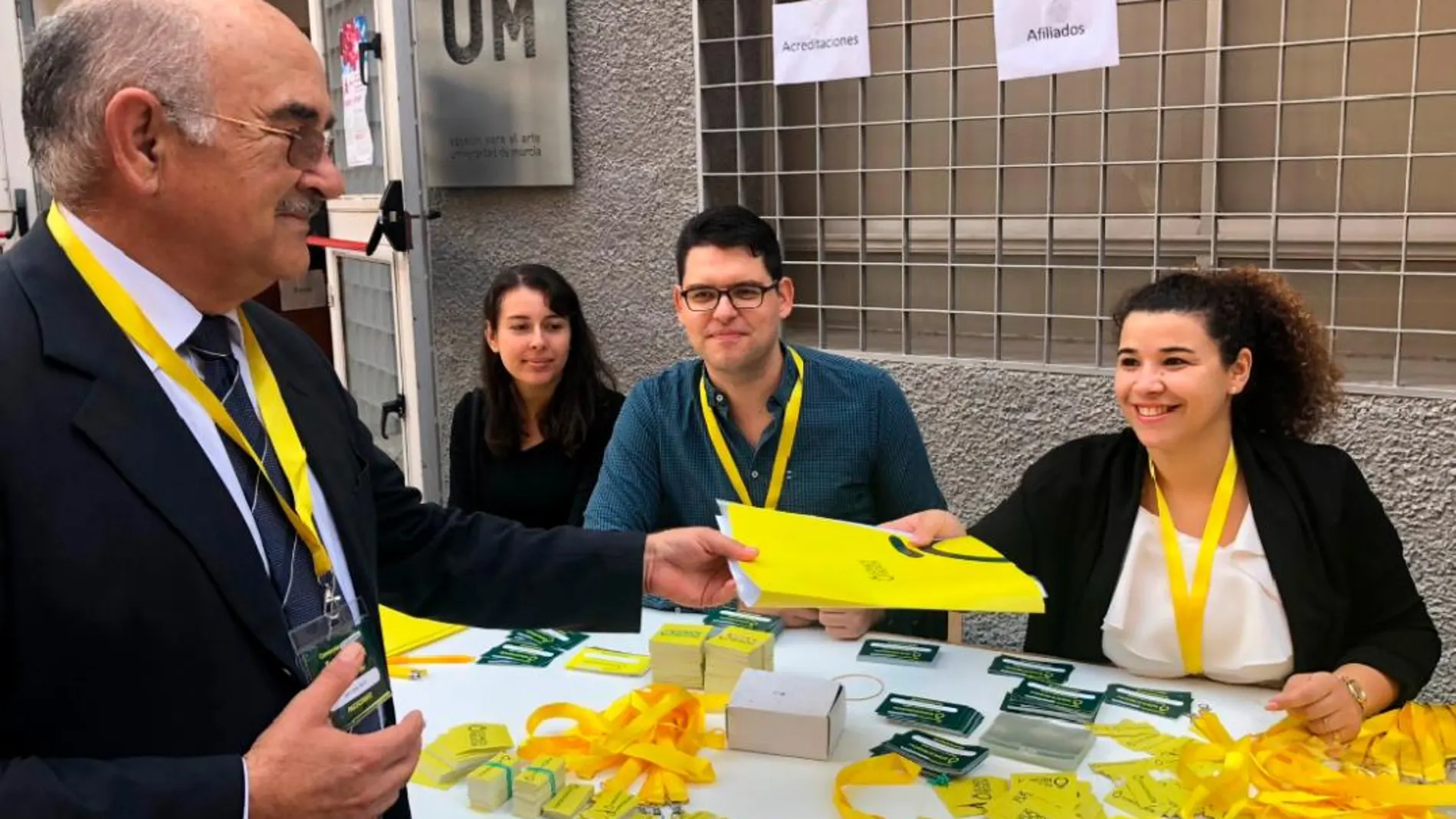 Allberto Garre, fue elegido ayer presidente de Somos Región en la convención que la formación celebró en el Paraninfo de la Merced de la Universidad de Murcia. La Razón