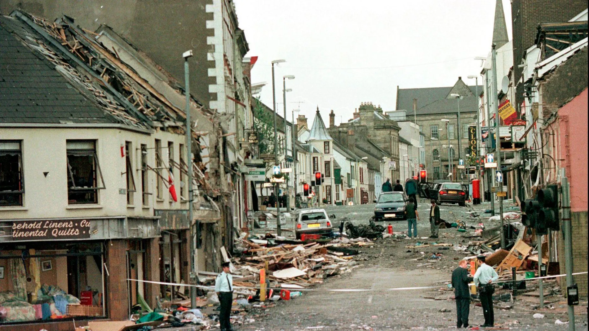 Escenario de la explosión de un coche bomba en el centro de Omagh, a 72 millas de Belfast, Irlanda del Norte, en agosto de 1998