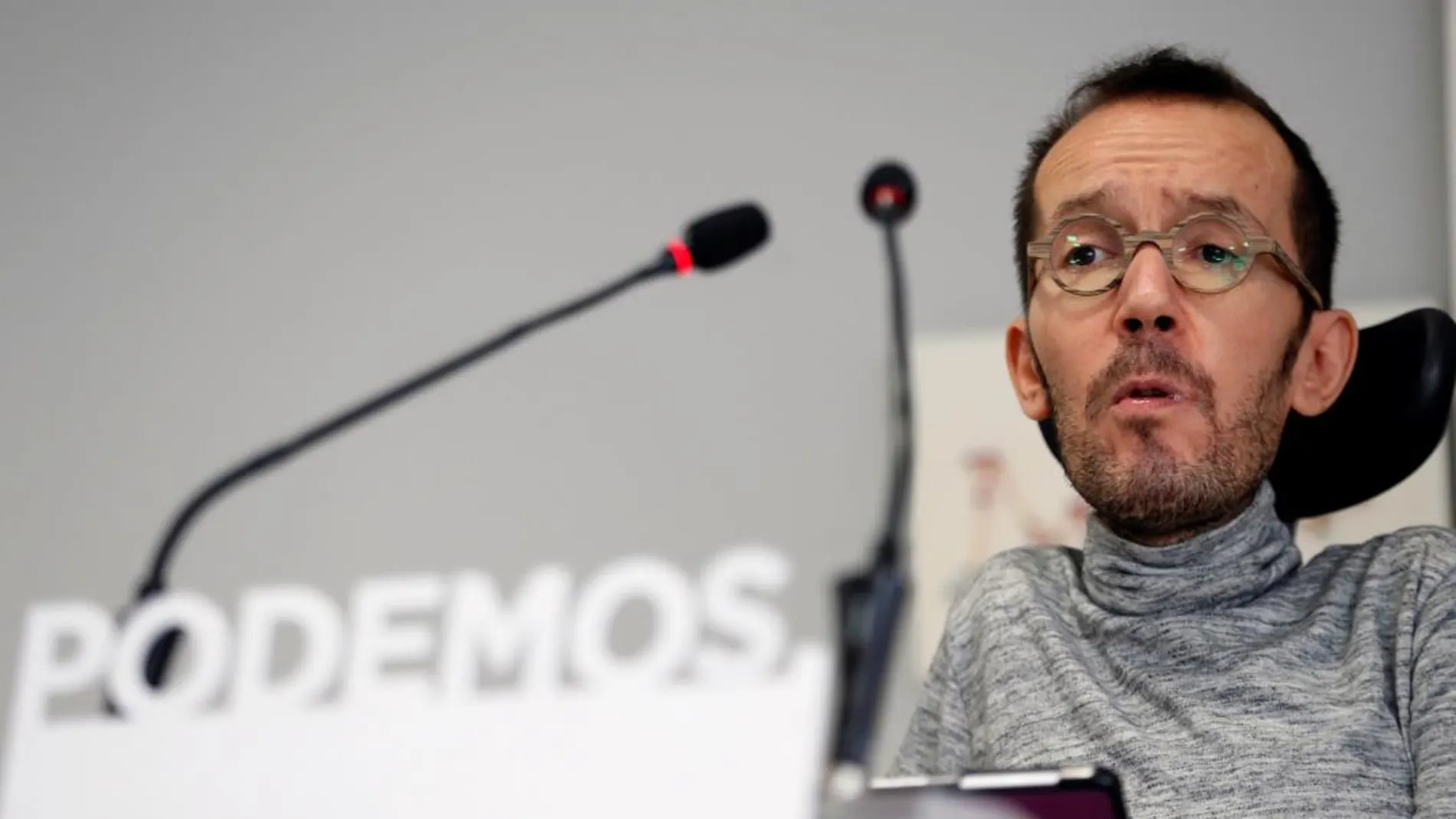 Rueda de prensa del secretario de Organización de Podemos, Pablo Echenique, tras la primera reunión del año de su ejecutiva