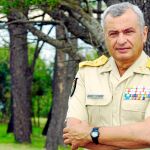Fulgencio Coll, ahora general retirado, inició su carrera militar en 1966 y alcanzó la Jefatura del Estado Mayor del Ejército de Tierra en 2008 / Efe