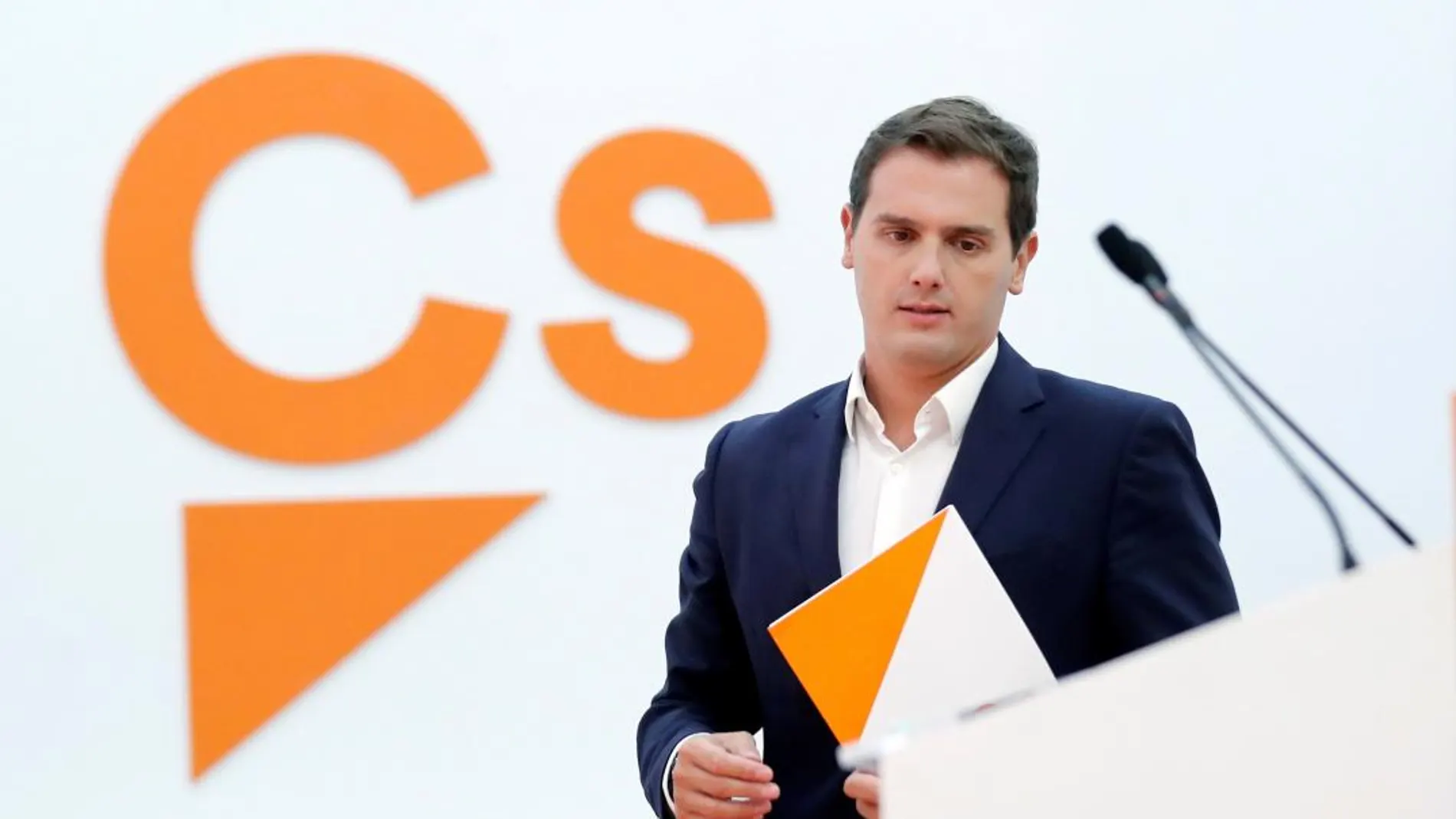 El líder de Ciudadanos Albert Rivera, durante la rueda de prensa tras la reunión del Comité Ejecutivo de Ciudadano / Foto: Efe