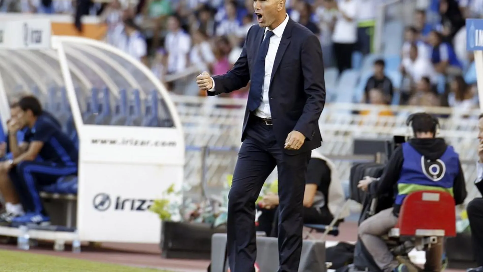 Zinedine Zidane celebra un gol del Real Madrid
