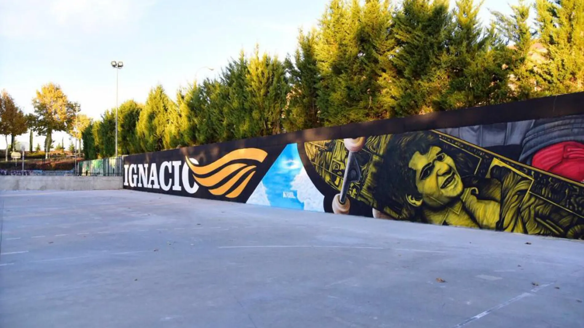 Así es el mural de homenaje a Ignacio Echeverría en Boadilla del Monte