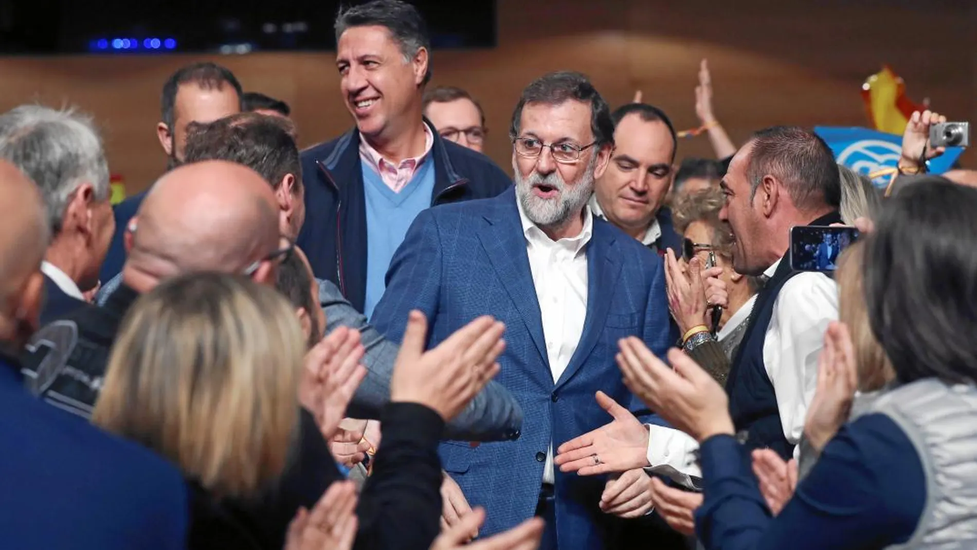 Rajoy protagonizó ayer junto a García Albiol el mitin del PP en Salou (Tarragona)
