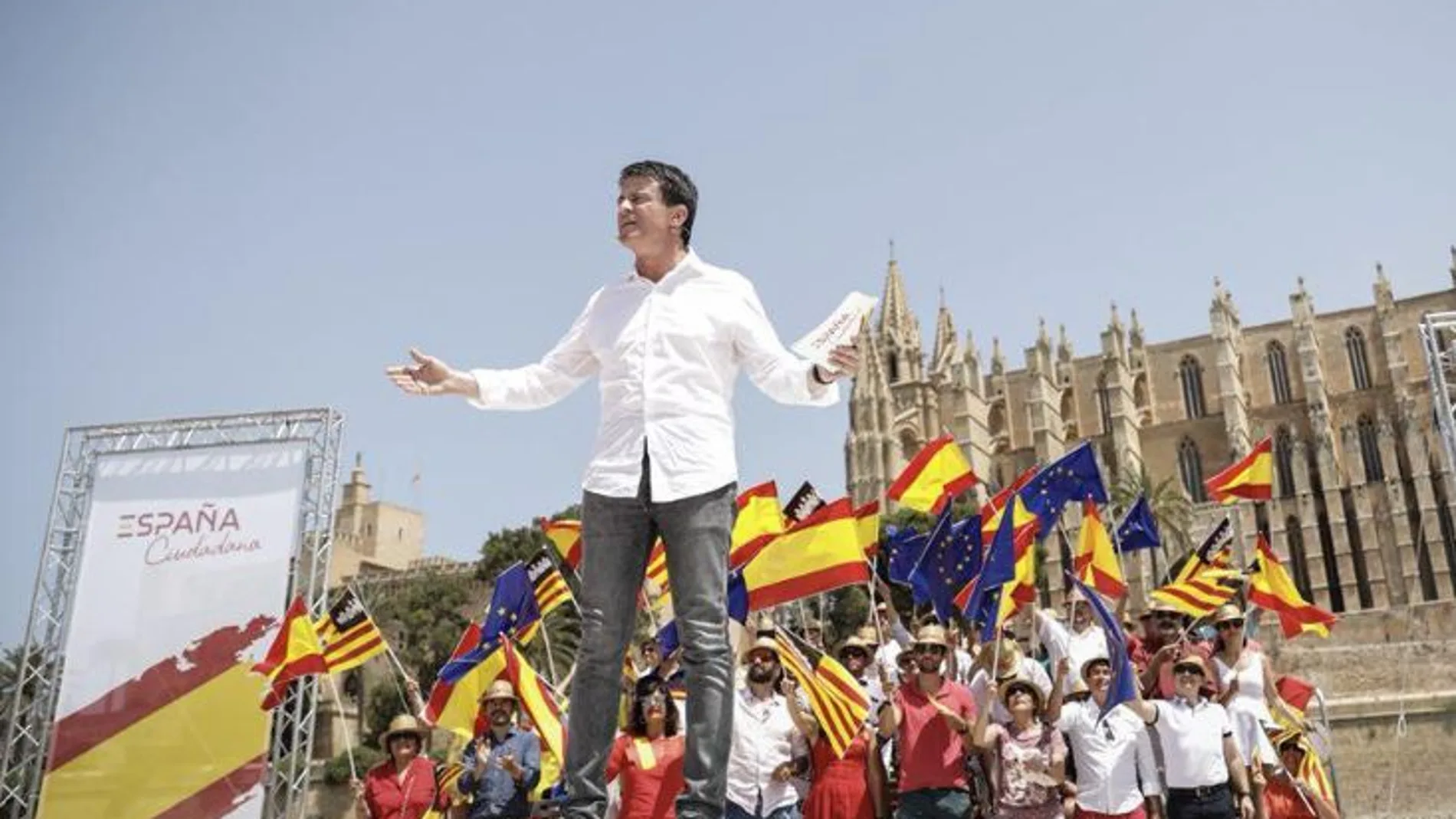 Manuel Valls, hoy en Mallorca (Foto: Twitter)