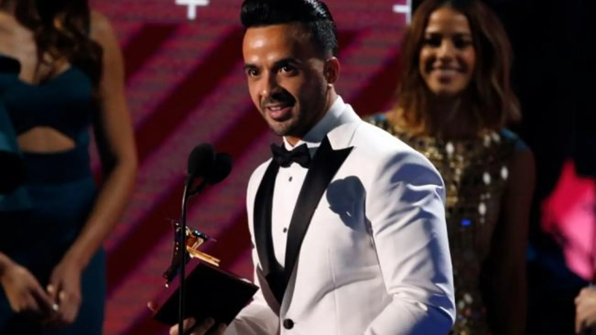 «Despacito», la gran triunfadora de los Grammy Latinos