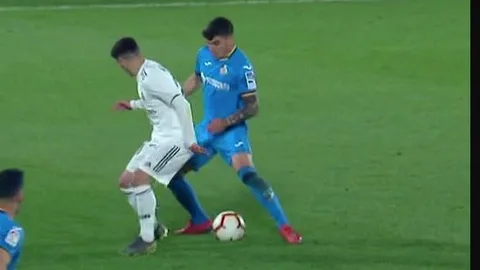 Caño tras una ruleta de Brahim