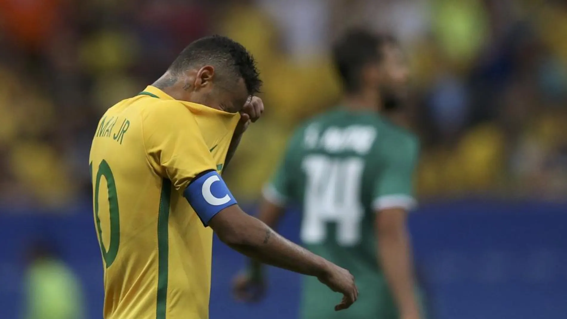 La desolación de Neymar al final del partido