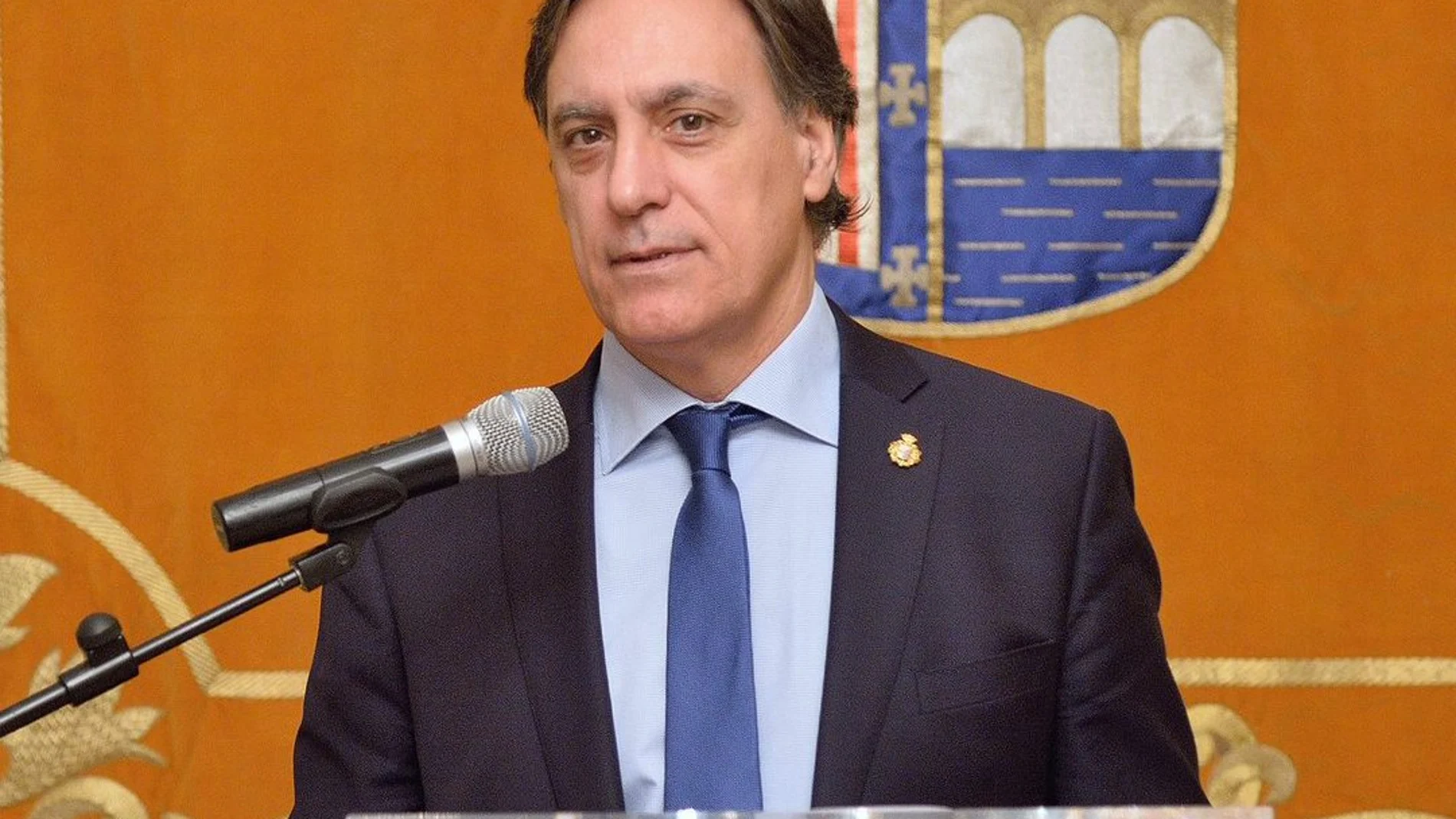 El alcalde de Salamanca, Carlos García Carbayo