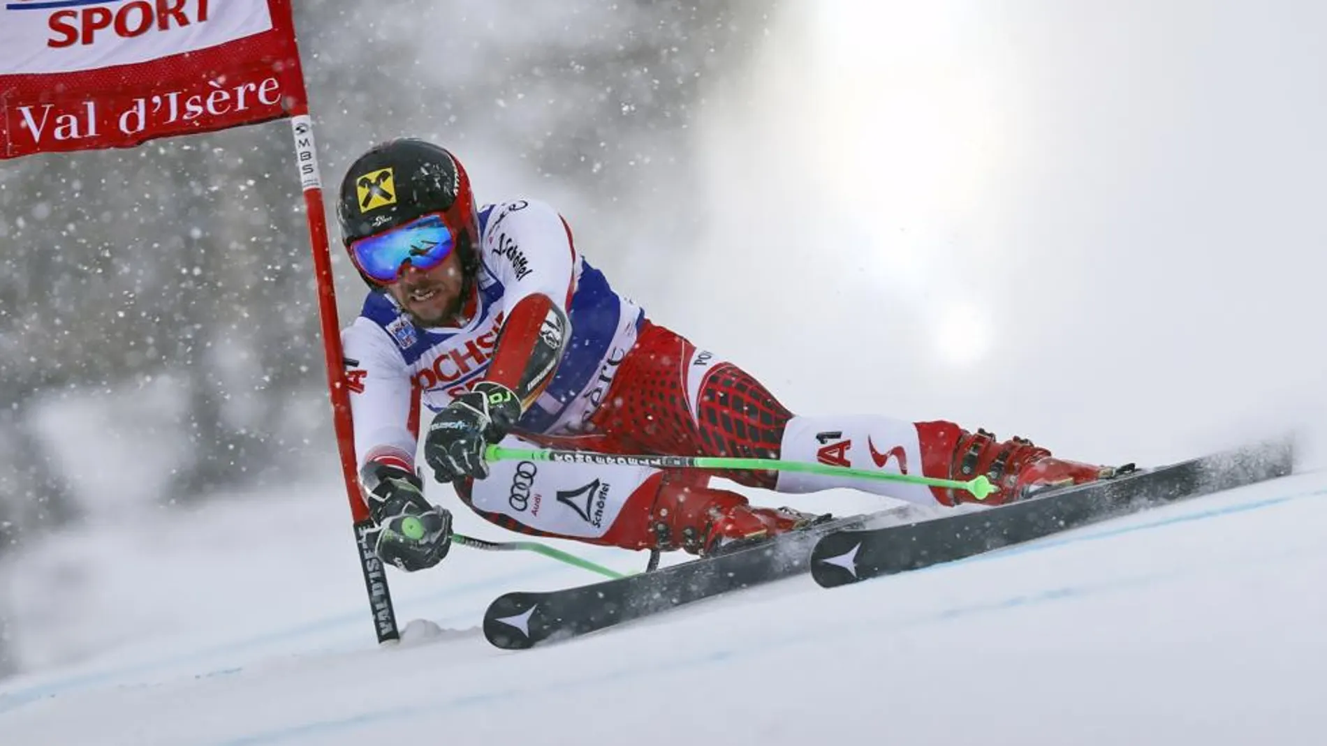 Es el rey del slalom gigante Marcel Hirscher