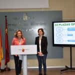 La consejera de Educación, Juventud y Deportes, Adela Martínez-Cachá, informa sobre el Proceso de Escolarización para el curso 2019-2020
