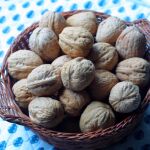 El estudio ensalza las propiedades de los frutos secos / C. Pastrano