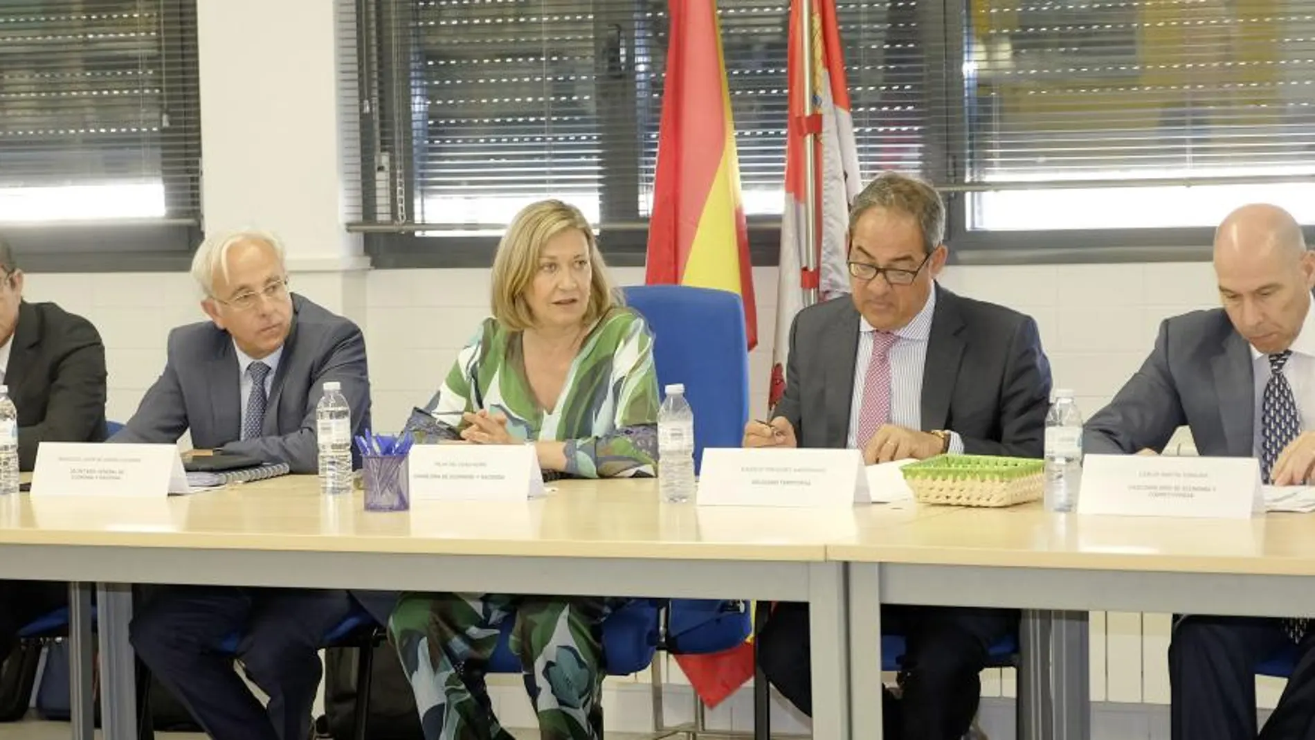 La consejera de Economía y Hacienda, Pilar del Olmo, preside el cuarto Consejo de Dirección Abierto que se celebra en la localidad burgalesa de Miranda de Ebro