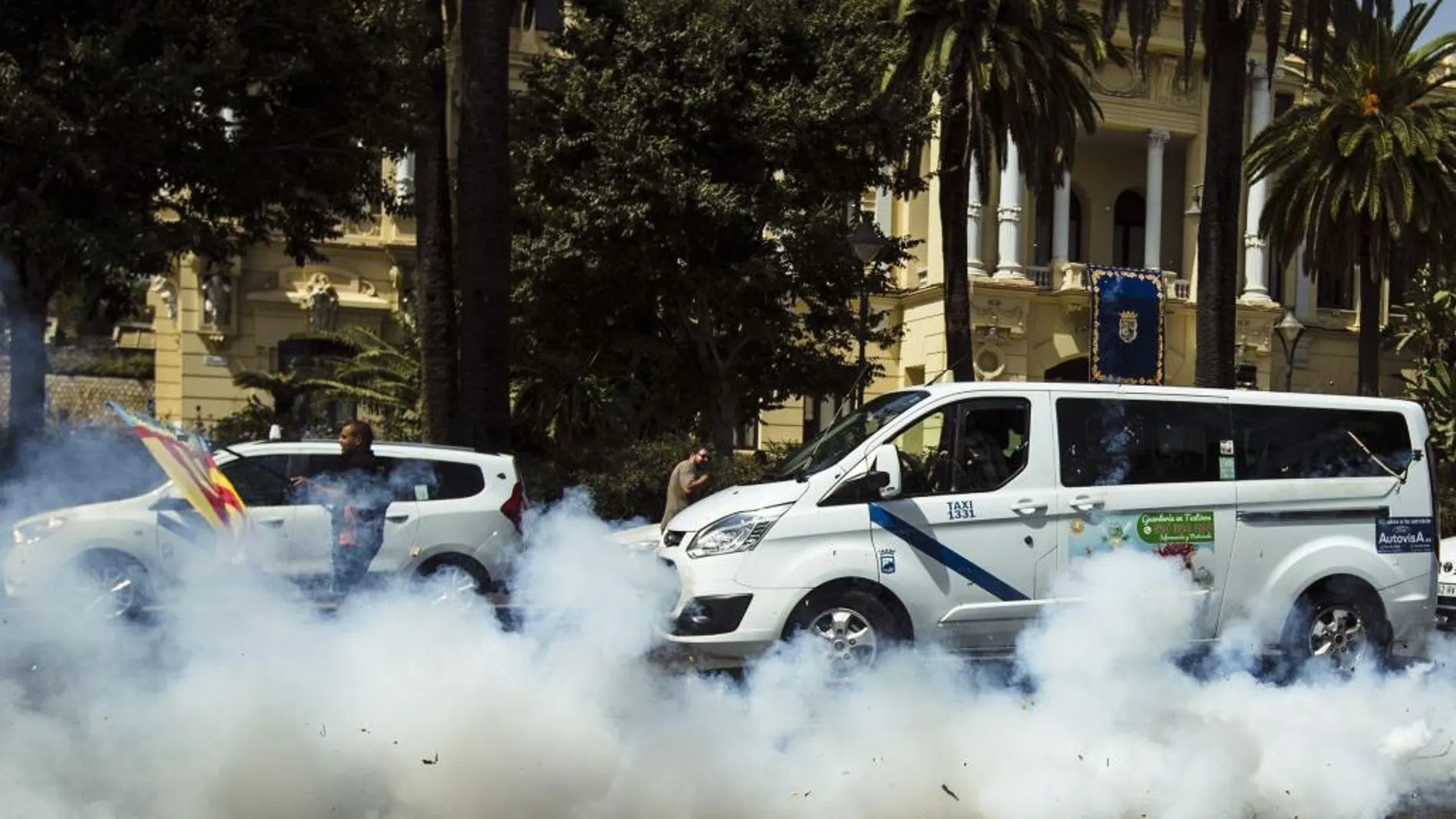 Concentración de taxistas, ayer en las calles de Málaga