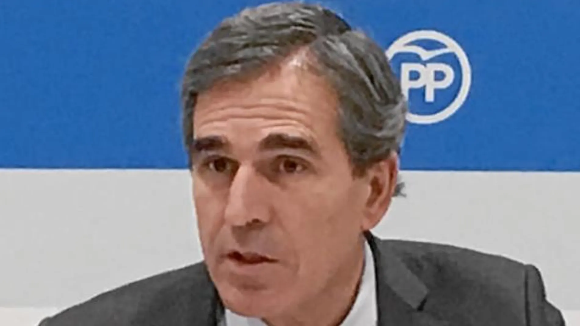 Sanz Vitorio: «La tasa de paro es inasumible pero las medidas del Gobierno regional son acertadas»