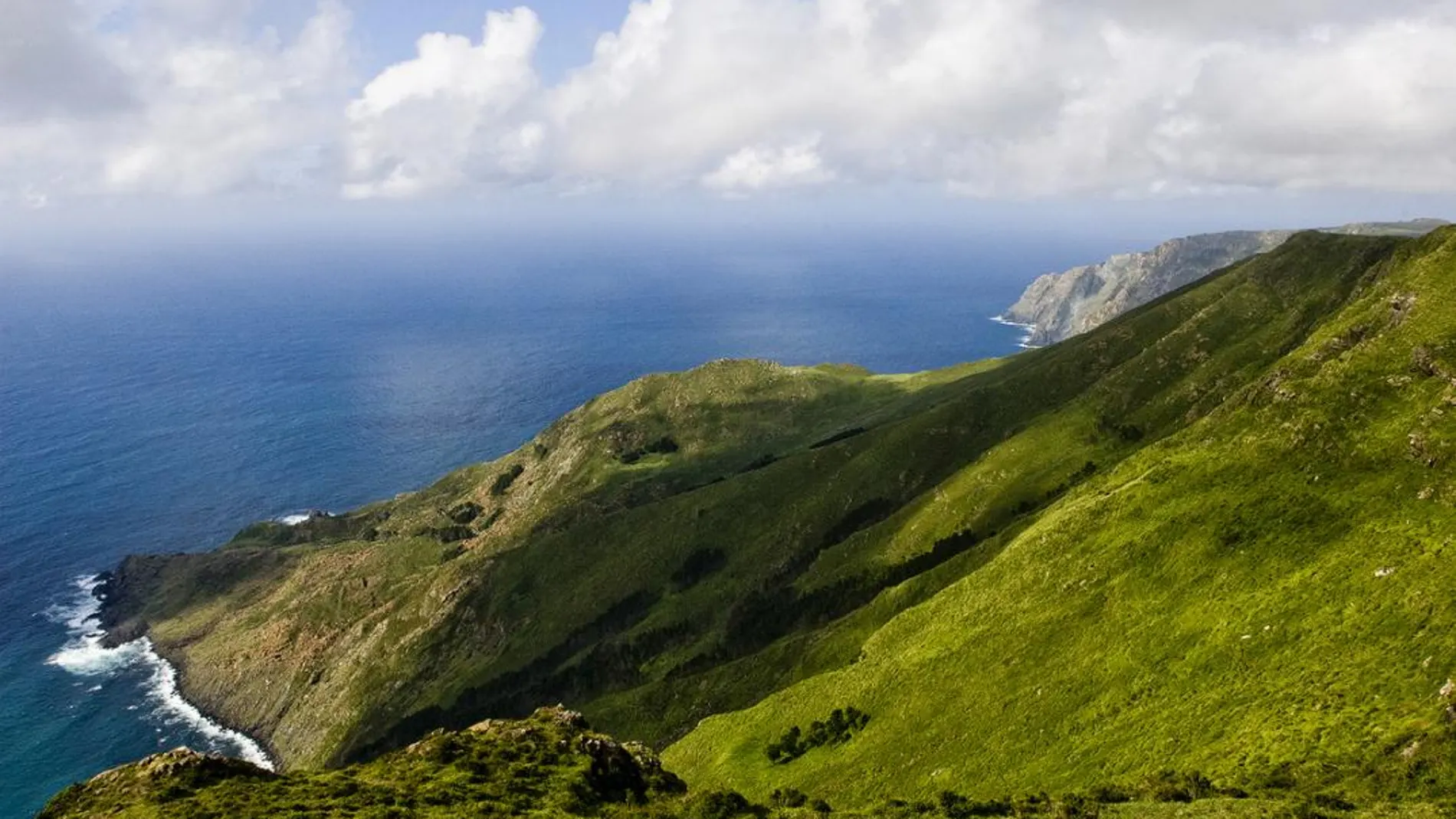 Sierra de Capelada y sus impresionantes acantilados, los más altos de la costa cantábrica