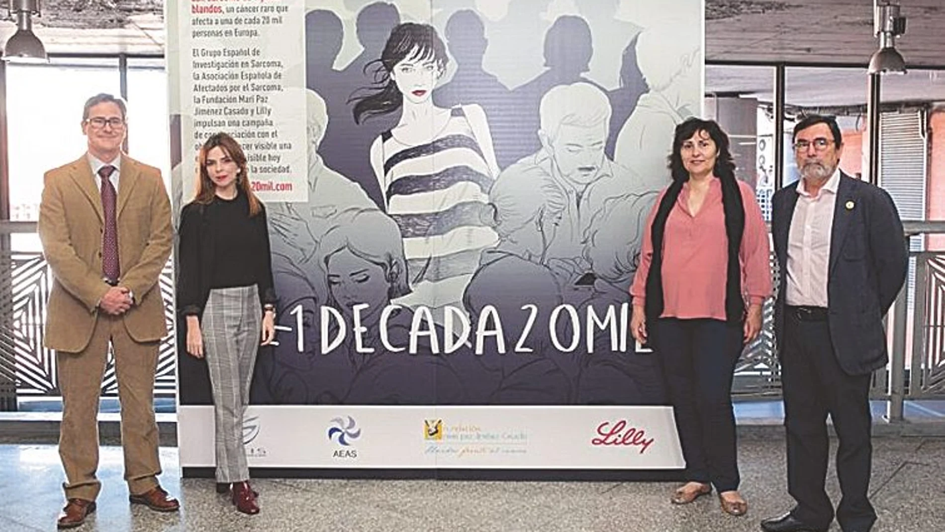 Dentro de la campaña #1deCada20mil se incluyó la exhibición en la estación de Atocha de Madrid, coincidiendo con el Día Nacional de la enfermedad, de un dibujo firmado por la ilustradora Sara Herranz y elaborado a partir del testimonio de una paciente con sarcoma avanzado de tejidos blandos que simboliza la convivencia con el tumor.