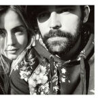 Ana de Armas junto al artista cubano Alejandro Pineiro Bello (c) Instagram