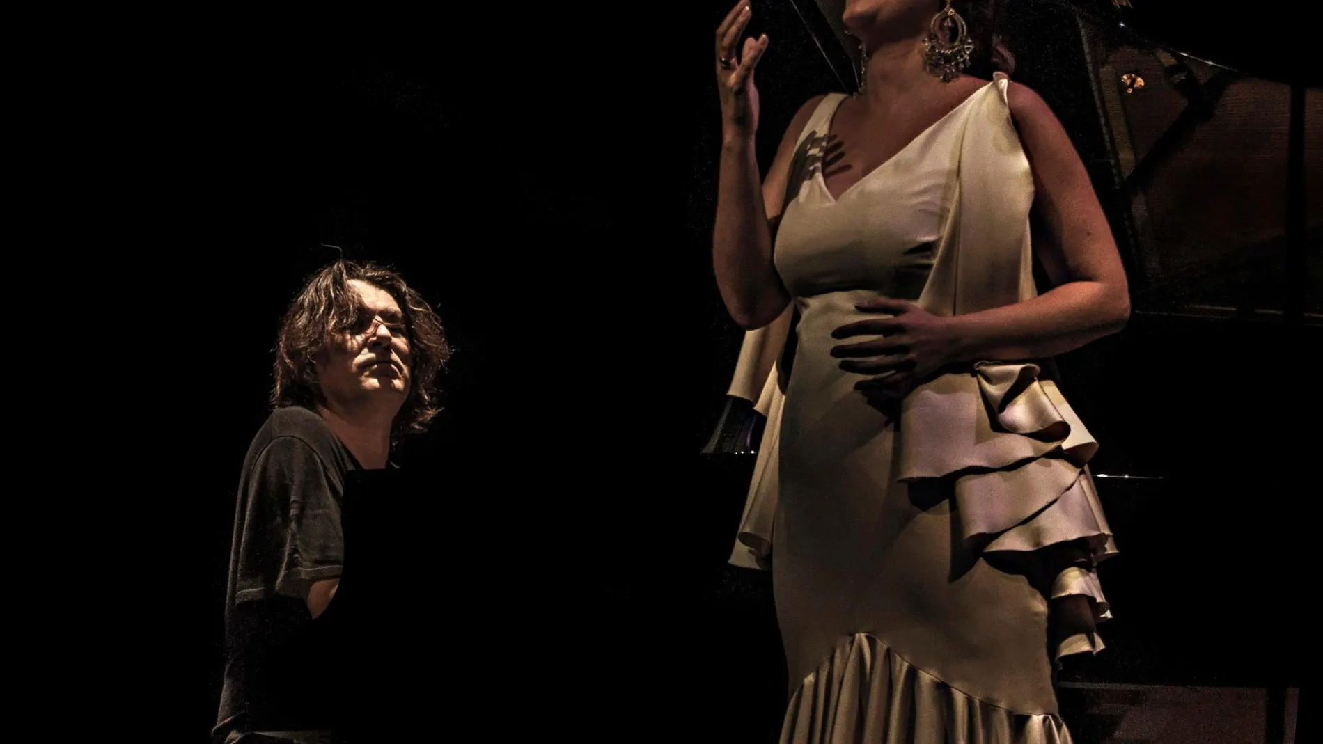 Dorantes y Marina Heredia, en un momento del espectáculo «Esencias» / Foto: Marta Vila