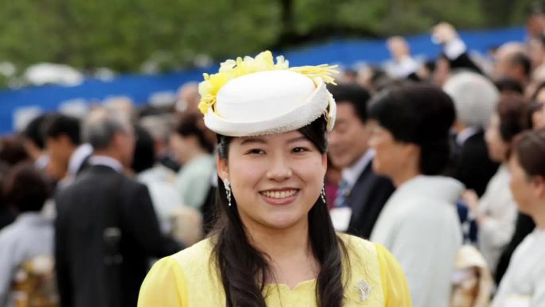 La princesa Ayako, tercera hija de la princesa Hisako y el fallecido príncipe Takamado, primo del emperador Akihito, durante una fiesta en el Palacio Akasaka de Tokio el pasado abril.